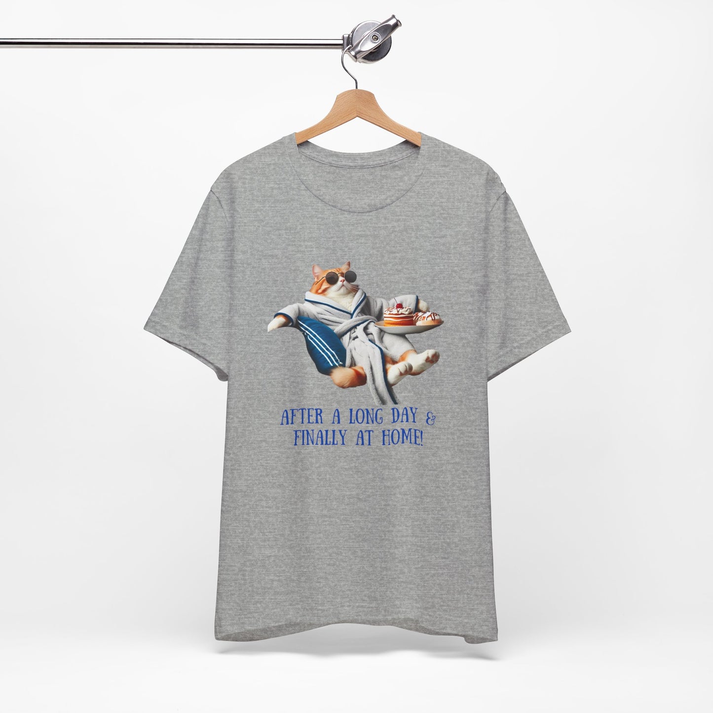 Cat wear glasses T-shirt.